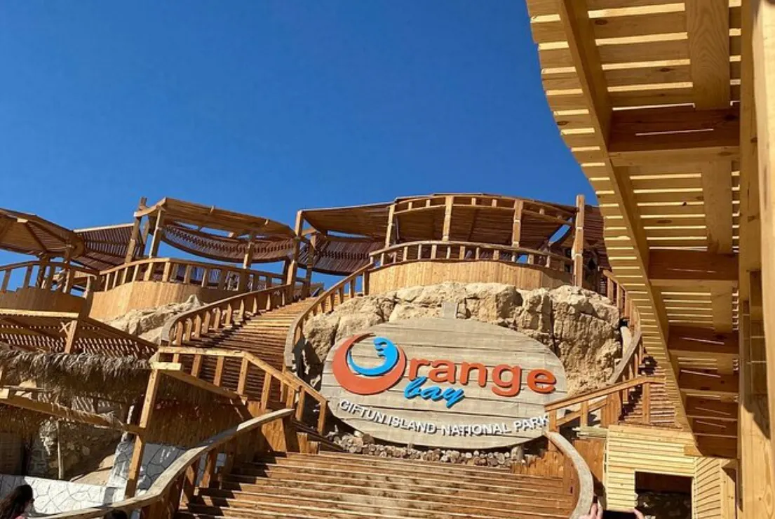 Orange Bay — celodenná plavba